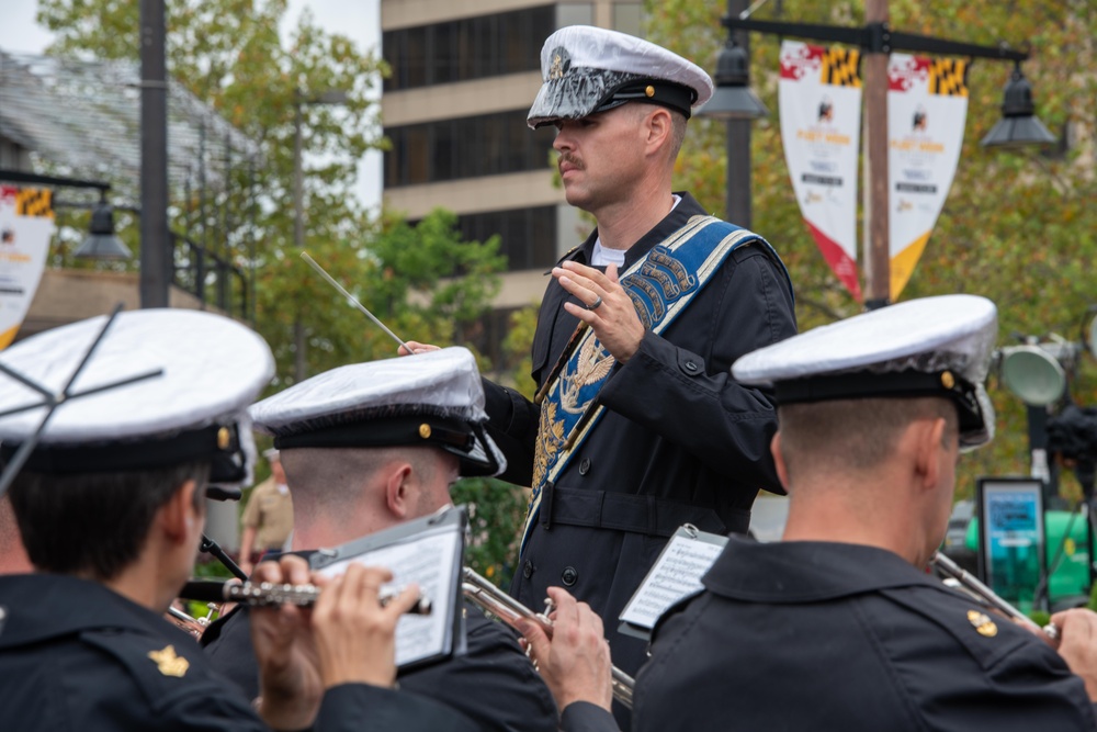 DVIDS Images Maryland Fleet Week and Flyover Begins [Image 5 of 10]