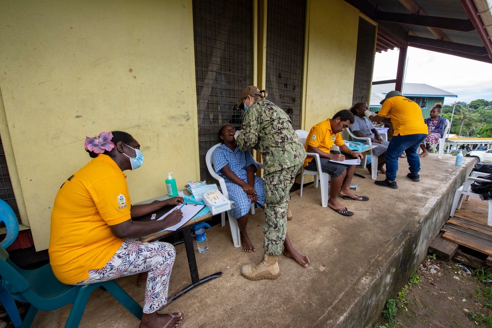 Pacific Partnership 2022 Dental Professionals visit Naha SDA Primary School