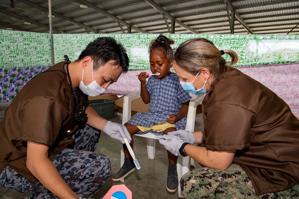 Pacific Partnership 2022 dental professionals conduct dental services at Maranatha Hall