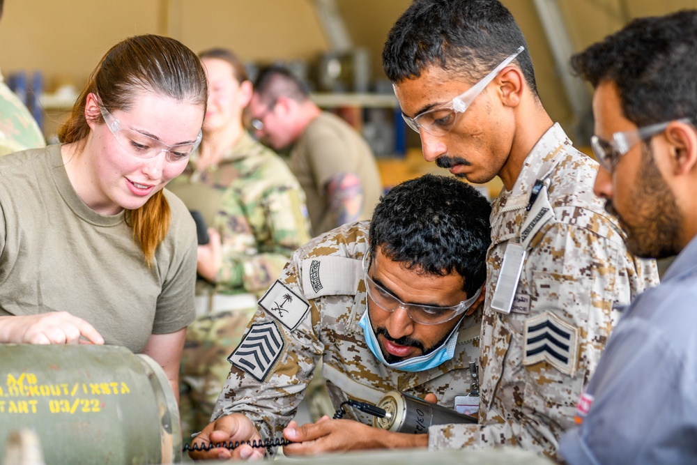 Integrated Bomb Build