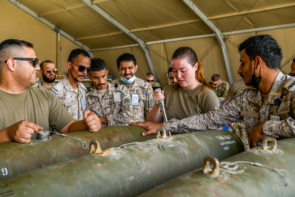 Integrated Bomb Build