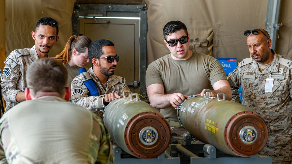 Integrated Bomb Build