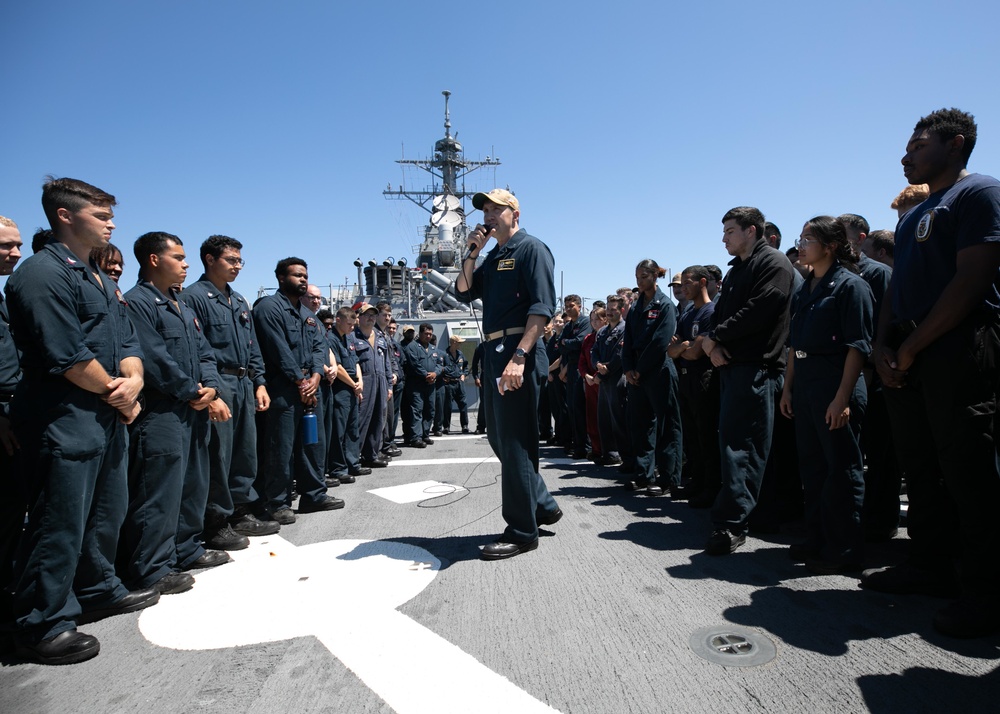 USS Arleigh Burke (DDG 51) All-hands
