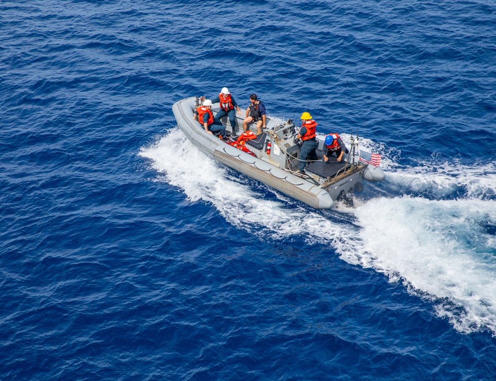 USS Antietam (CG 54) Small Boat Operations