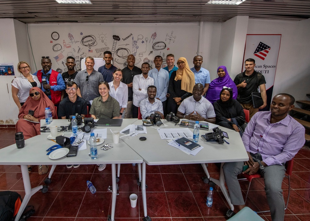 Djibouti, U.S. media members exchange knowledge