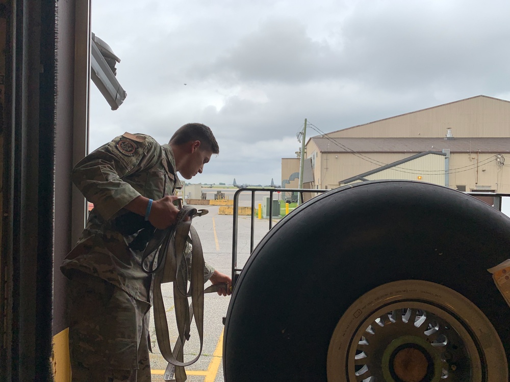 Airman Replace Non Serviceable C-130 Tires
