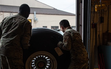 Airman Replace Non Serviceable C-130 Tires