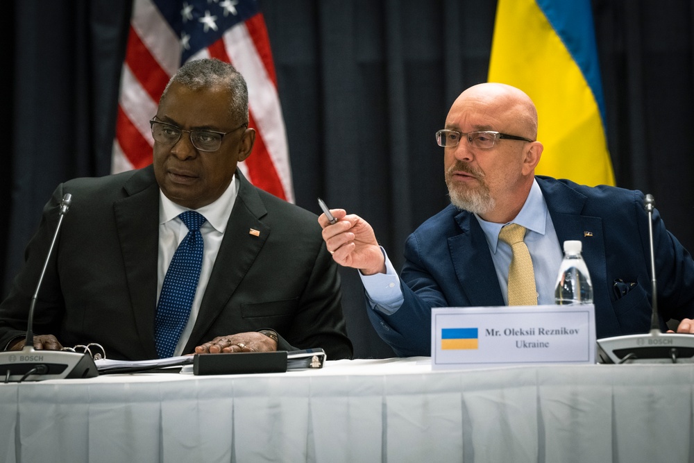 SECDEF Hosts Fifth Ukraine Defense Contact Group