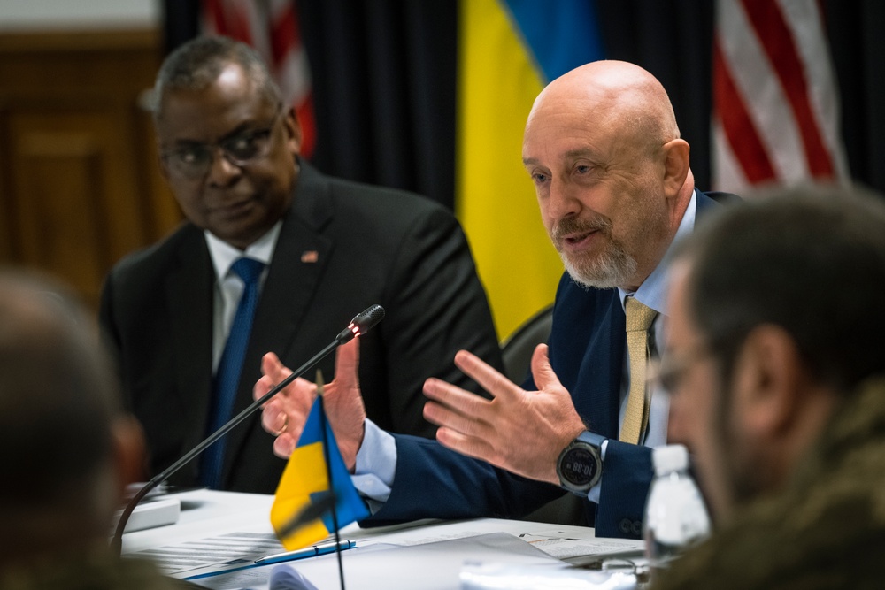 SECDEF Hosts Fifth Ukraine Defense Contact Group