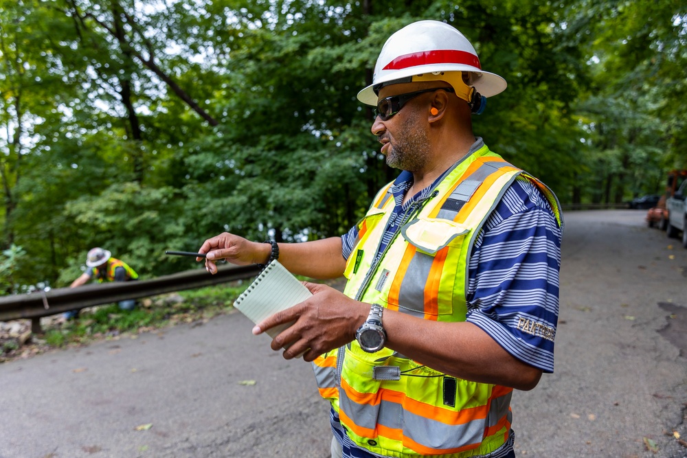 Pittsburgh District’s construction projects bring diversity of demand for Neville Island engineering team