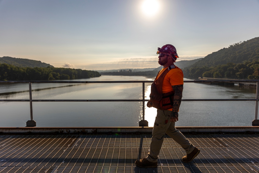 Montgomery Locks and Dam open house invites state officials, industry partners to showcase upcoming construction