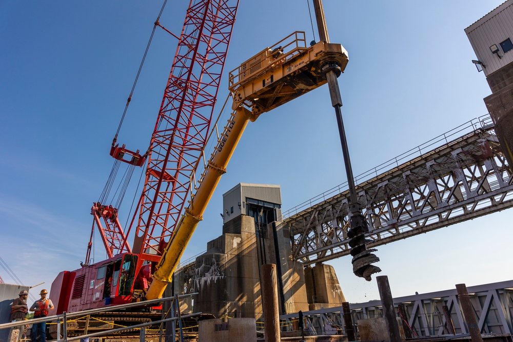 Montgomery Locks and Dam open house invites state officials, industry partners to showcase upcoming construction