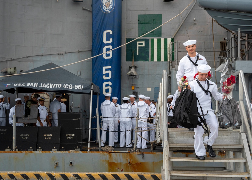 USS San Jacinto (CG 56) Homecoming