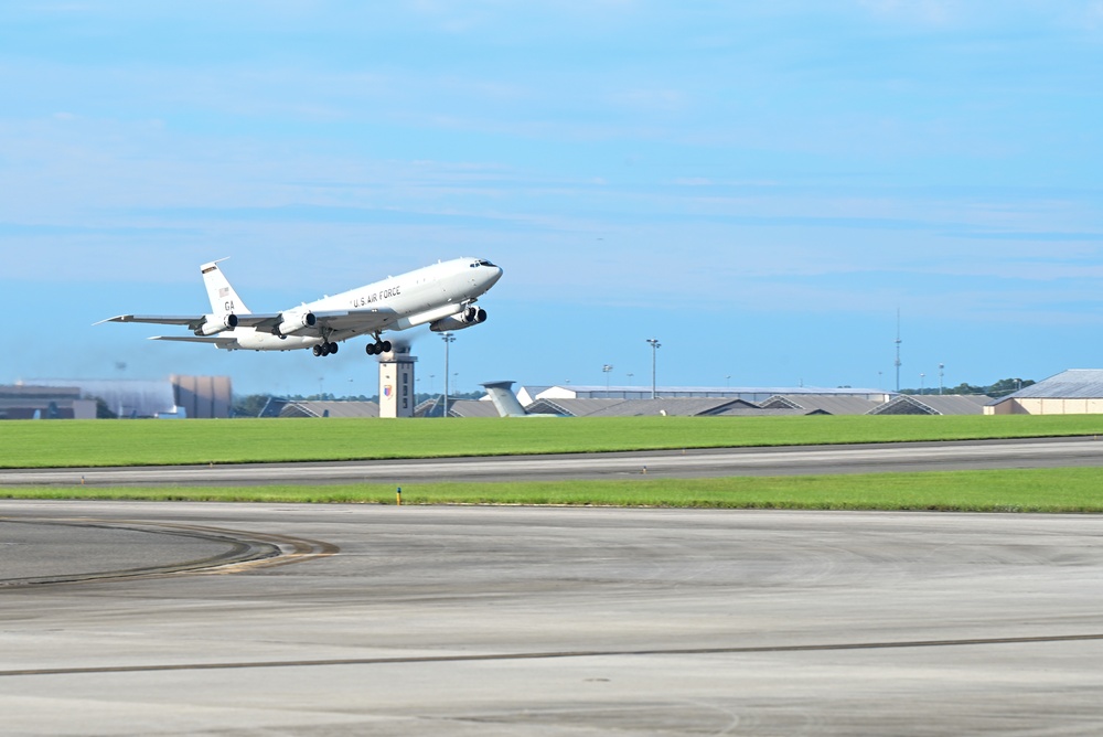 Photo of 16th Airborne Command and Control Squadron's Final Flight