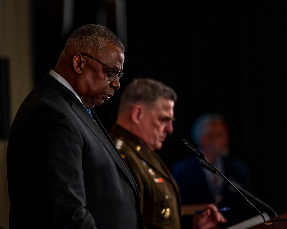 US Secretary of Defense hosts world leaders for fifth UDCG