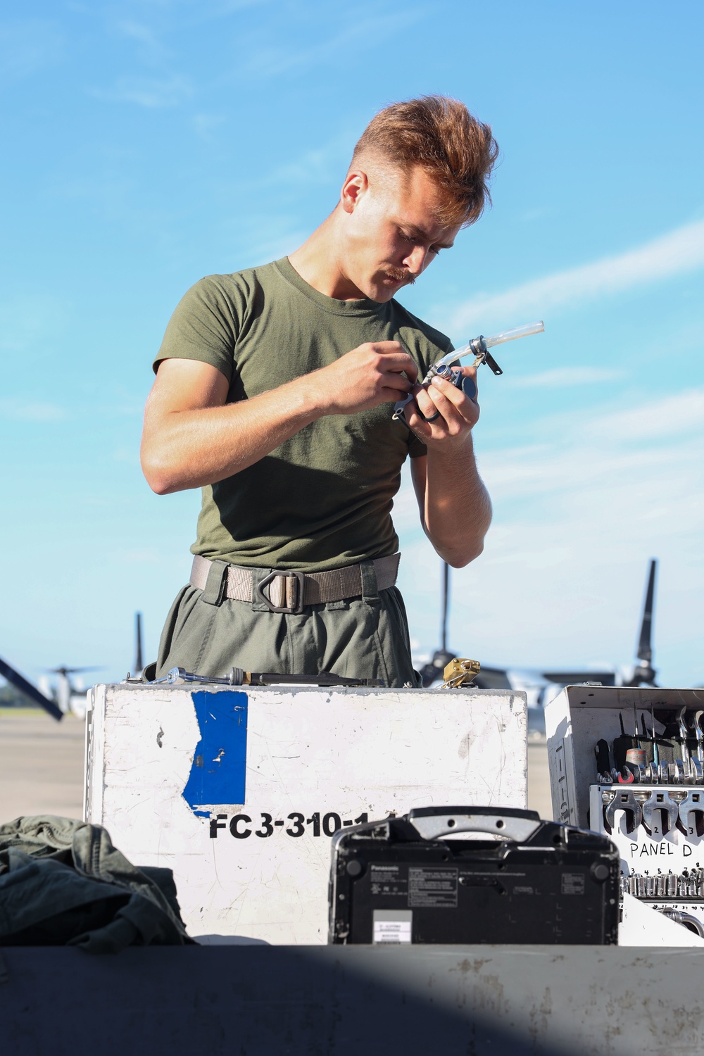 The Underdogs of Aviation: The Crew Chiefs