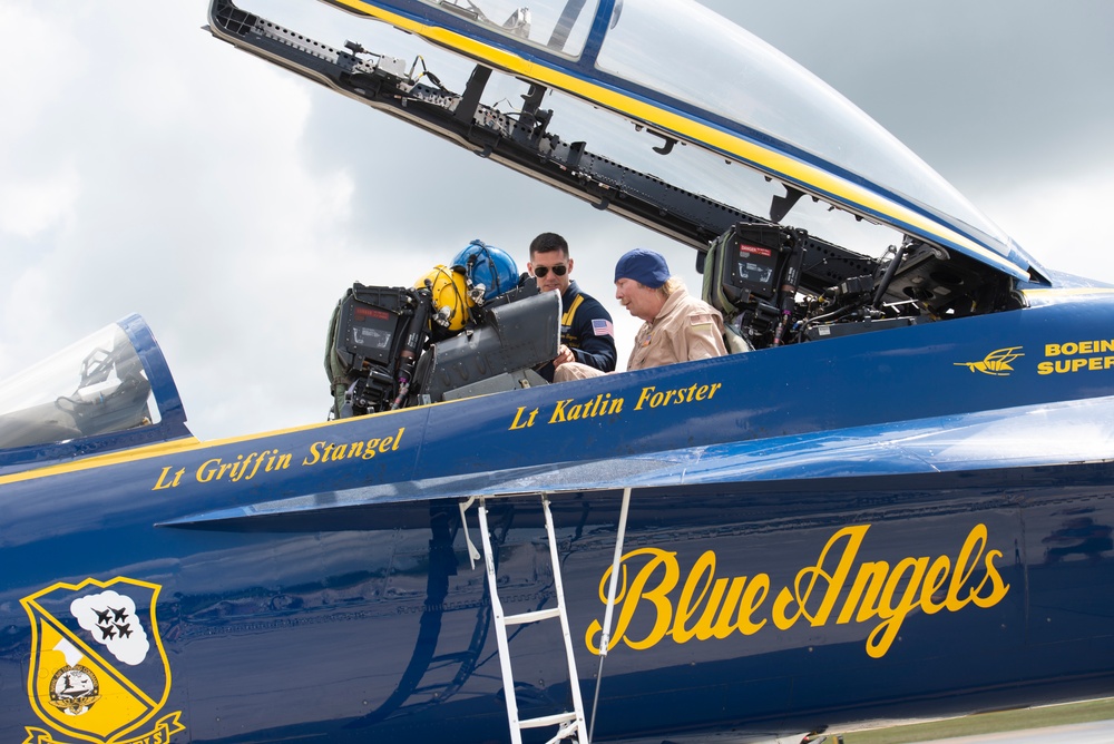 Influencer flight for local community member