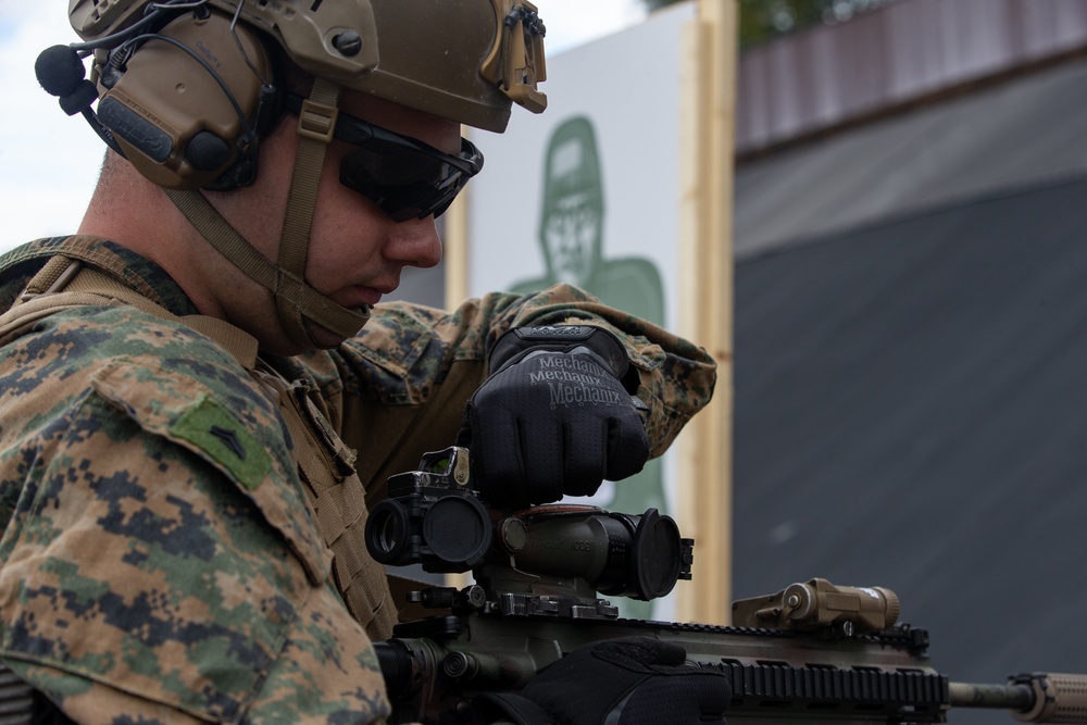 U.S. and Swedish Marines: Joint Combat Marksmanship Training