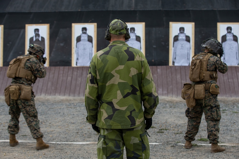 U.S. and Swedish Marines: Joint Combat Marksmanship Training