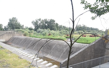 The Mill Creek Diversion Dam and fish ladder (fish ladder is under the grate) in August