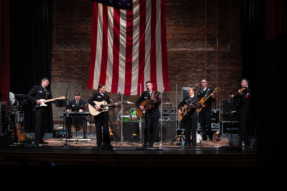 Navy Band Country Current performs in Marion, Va.