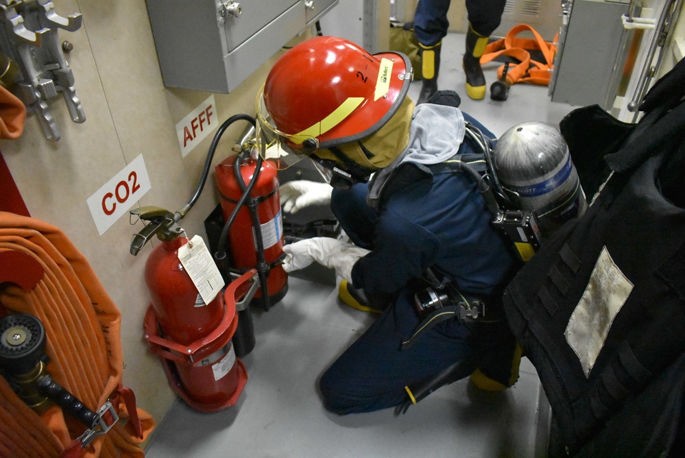 USS Billings Conducts a Damage Control Drill