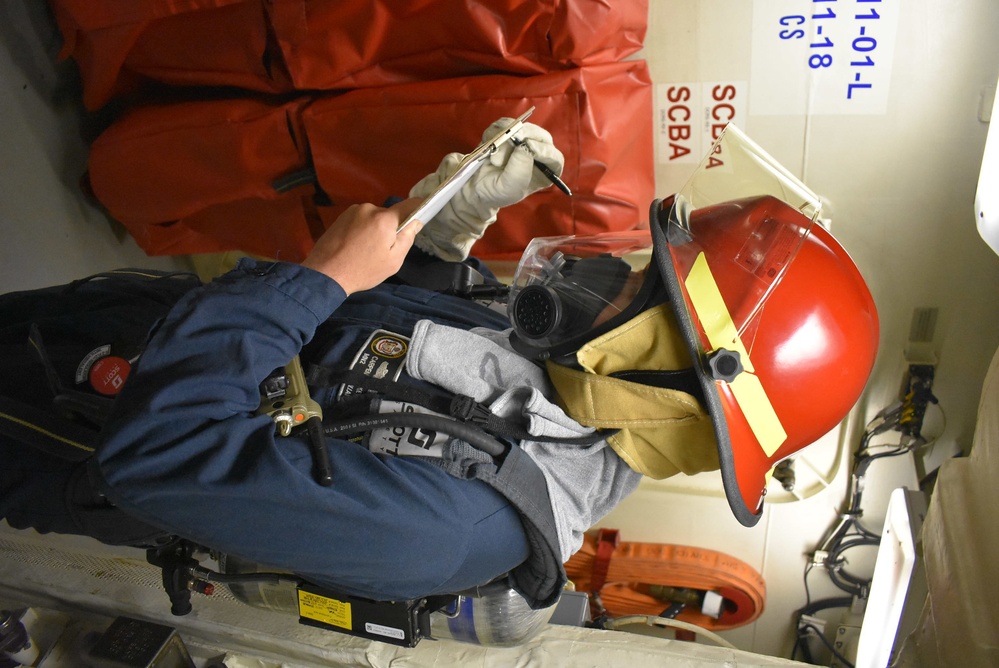 USS Billings Conducts a Damage Control Drill