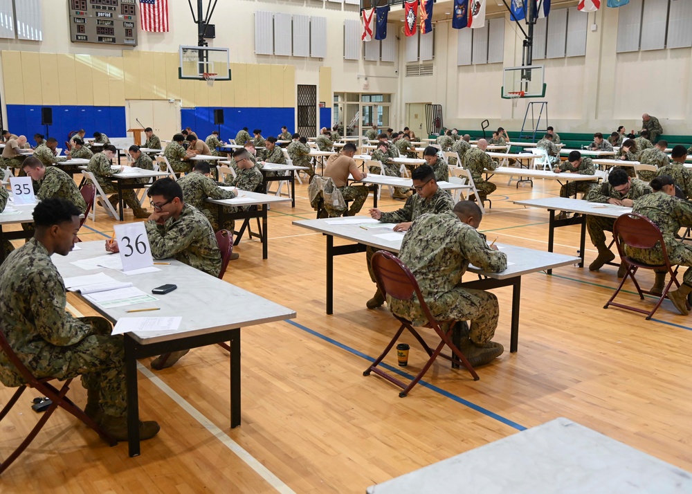 Sailors Participate In Navy Wide E-5 Advancement Exam