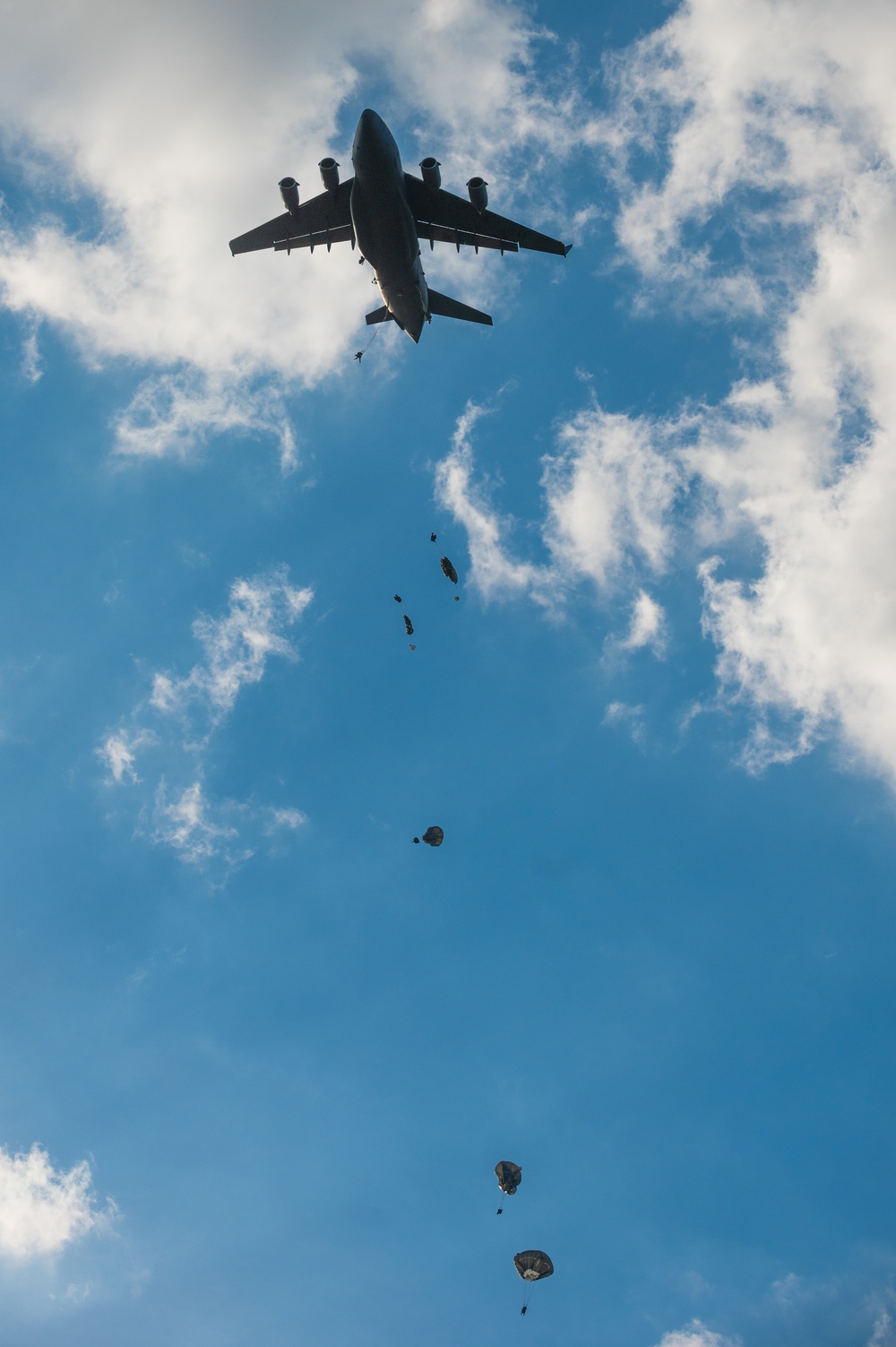 173rd Airborne Brigade Conduct Airborne Operation