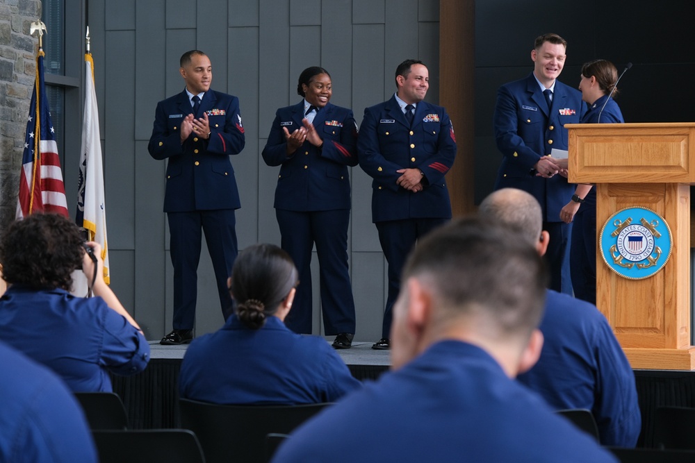 Coast Guard Swears in new D.C. CGEA Members