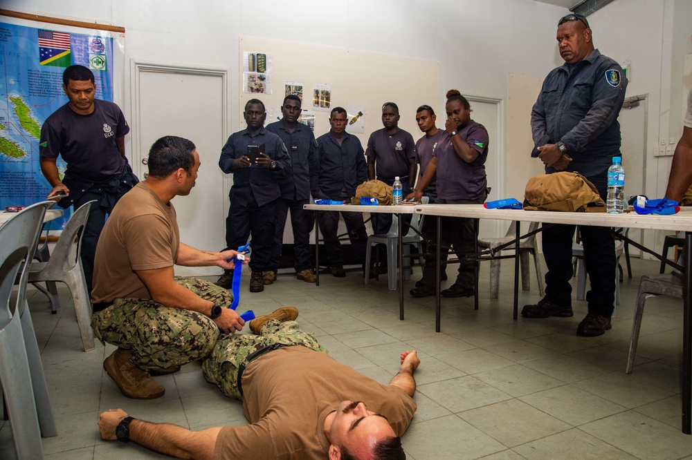 Pacific Partnership 2022 conducts trauma response training
