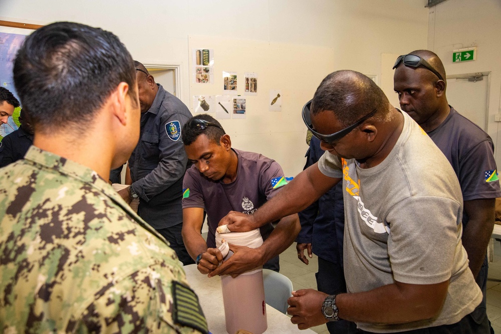 Pacific Partnership 2022 conducts trauma response training