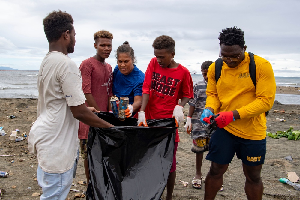 Pacific Partnership 2022 participates in beach clean-up at Mataniko River Mouth