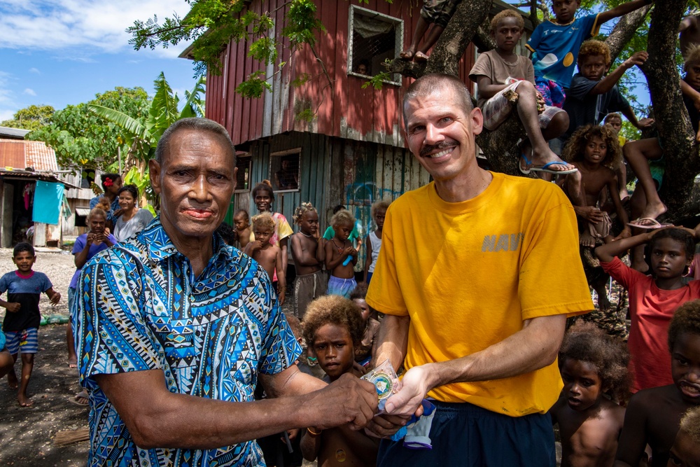 Pacific Partnership 2022 participates in beach clean-up at Mataniko River Mouth