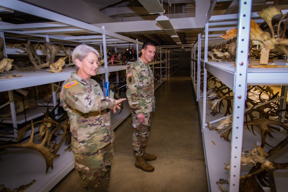 Walter Reed Army Institute of Research &amp; Smithsonian visit with Key Leaders at Museum Support Center