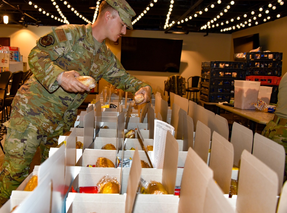 134th Force Support Squadron Refuels Airmen during Smoky Mountain Air Show