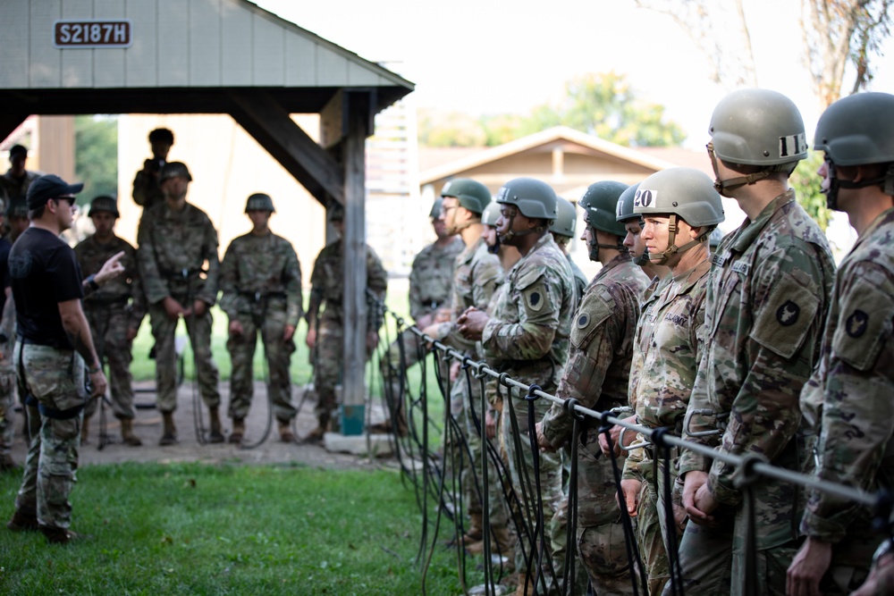 Camp Dodge hosts Air Assault course