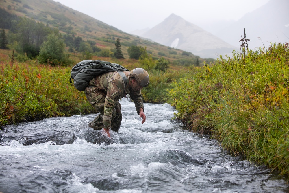 Special warfare Airmen, Army paratroopers conduct remote Airborne training at JBER