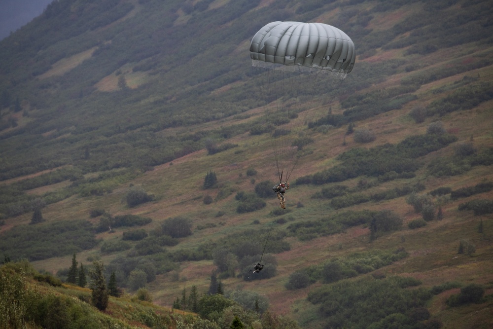 Special warfare Airmen, Army paratroopers conduct remote Airborne training at JBER