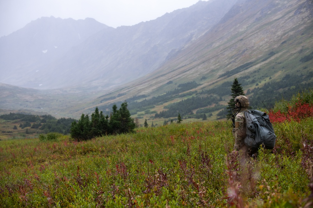 Special warfare Airmen, Army paratroopers conduct remote Airborne training at JBER