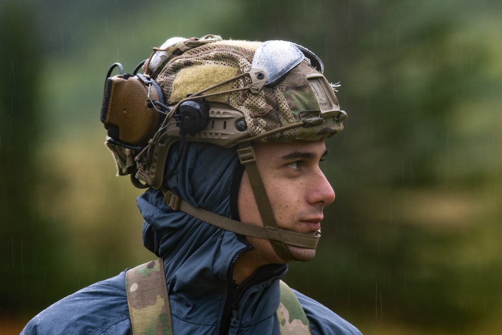 Special warfare Airmen, Army paratroopers conduct remote Airborne training at JBER