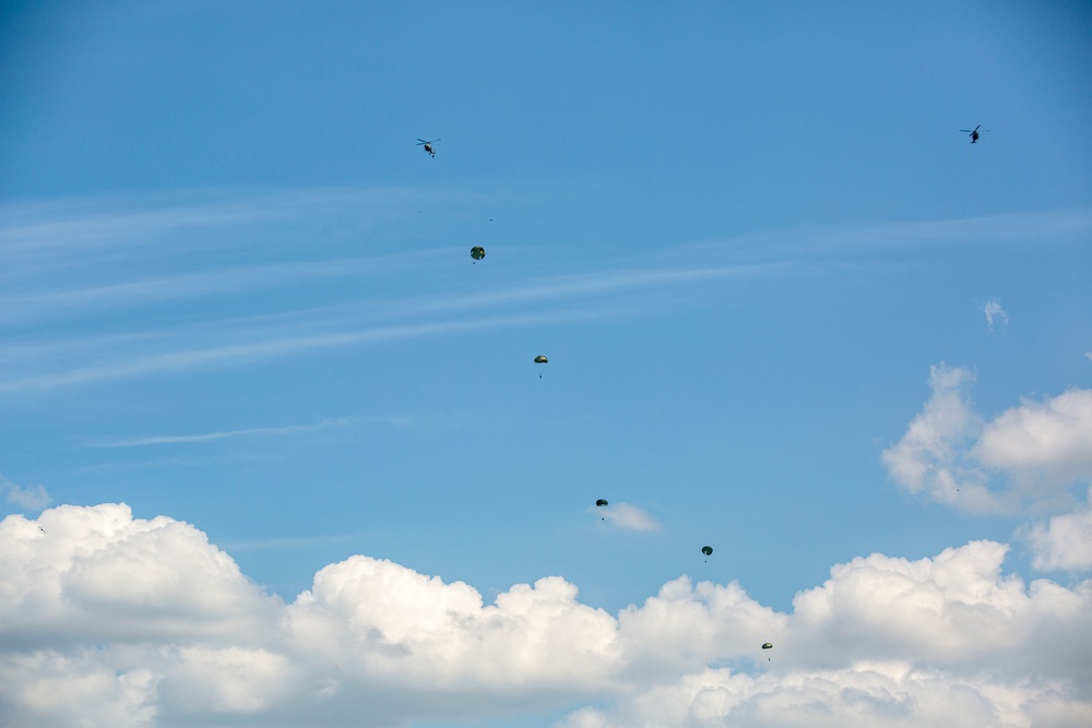 UNITAS 2022: Multiple Nations conduct Parachute Operations