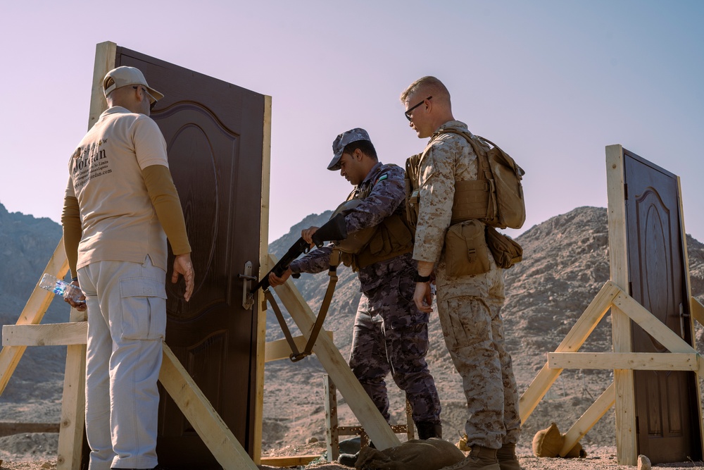 4th CEB Ballistic Breaching in Jordan