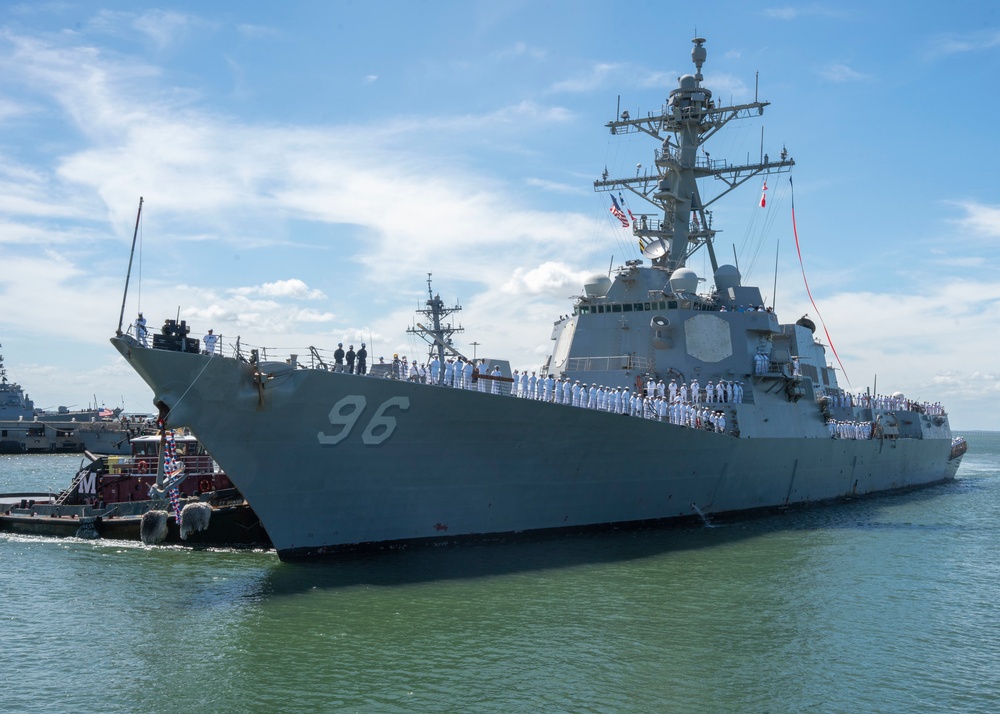 USS Cole and Bainbridge return from deployment