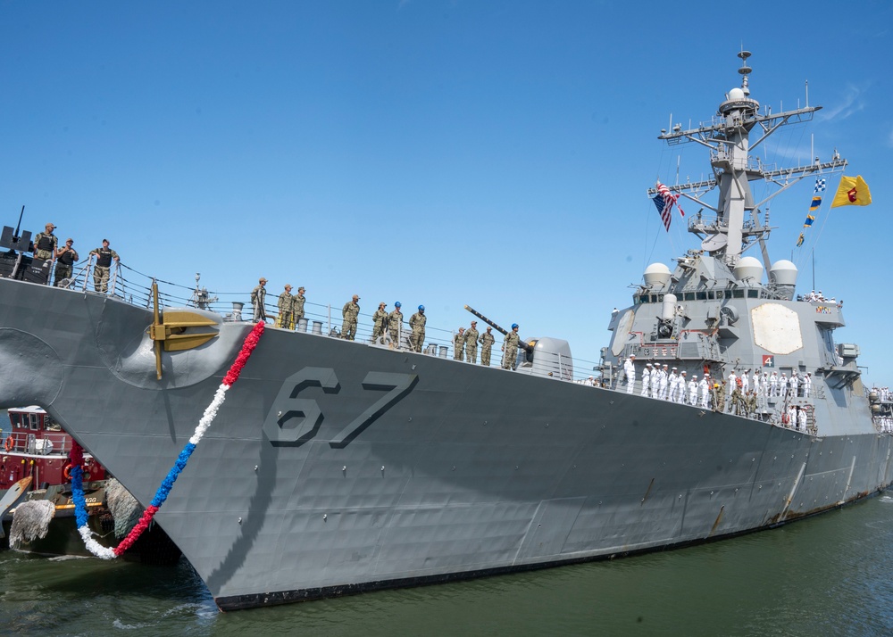 USS Cole and Bainbridge return from deployment