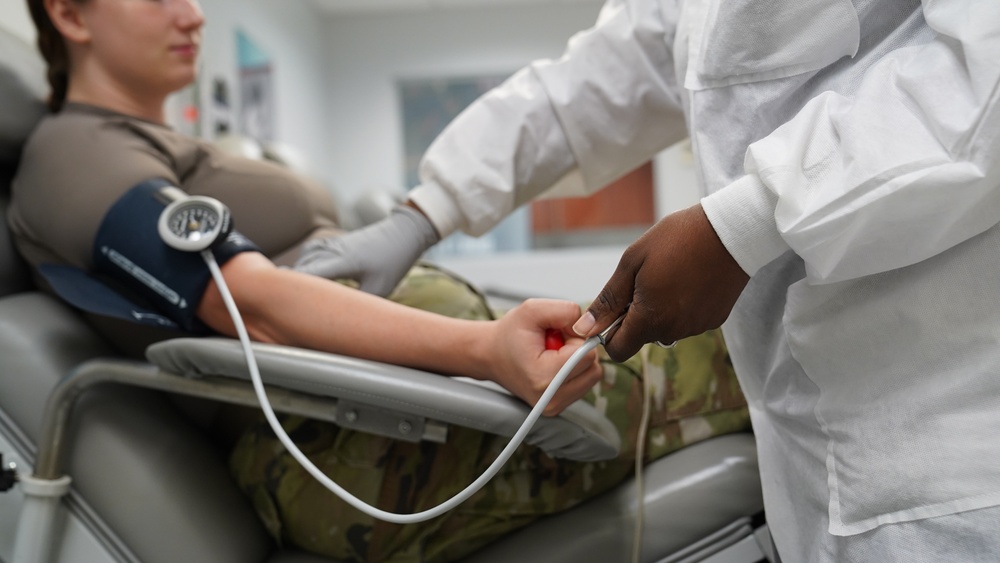 Blood Donation Center hosts open house