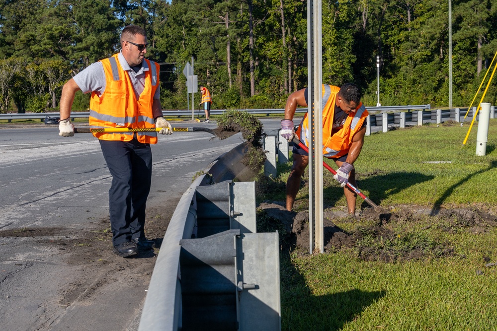 Single Marine Program Conducts Base Clean-Up