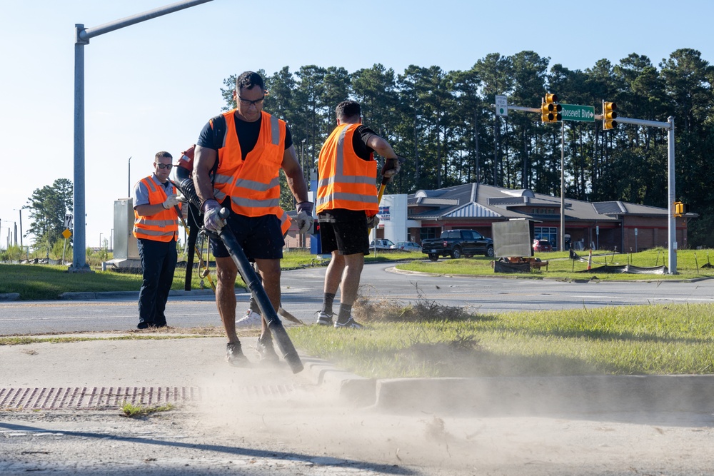 Single Marine Program Conducts Base Clean-Up