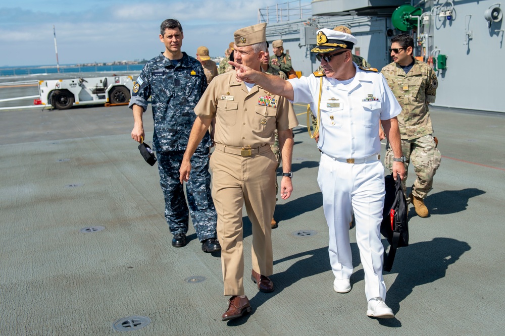 Argentine Delegates Welcomed Aboard USS Boxer