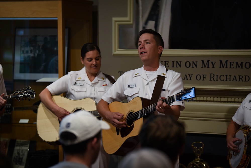 ETSU bluegrass alumni return with U.S. Navy Band